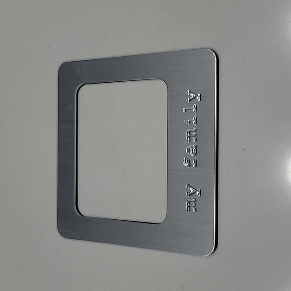 Magnetic Refrigerator Photo Frames, set of 3 - Picture 3 of 8